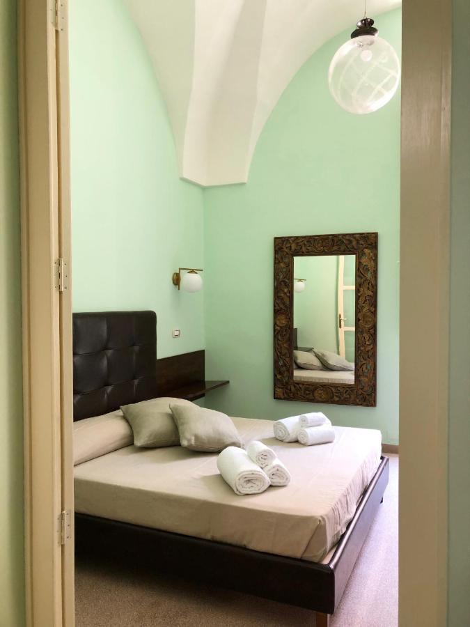 4 Balconi Liberty Apartments Lecce Dış mekan fotoğraf
