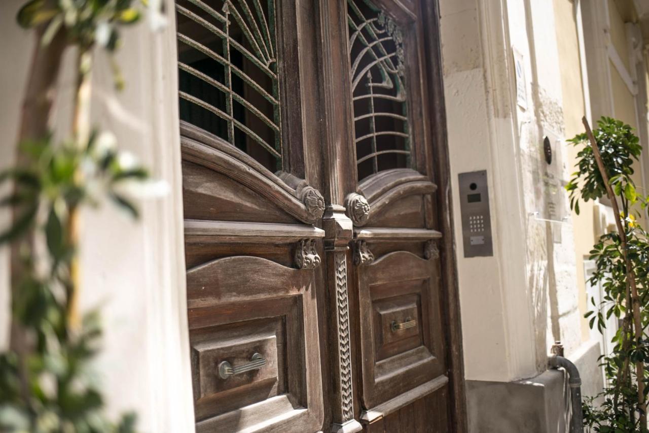 4 Balconi Liberty Apartments Lecce Dış mekan fotoğraf