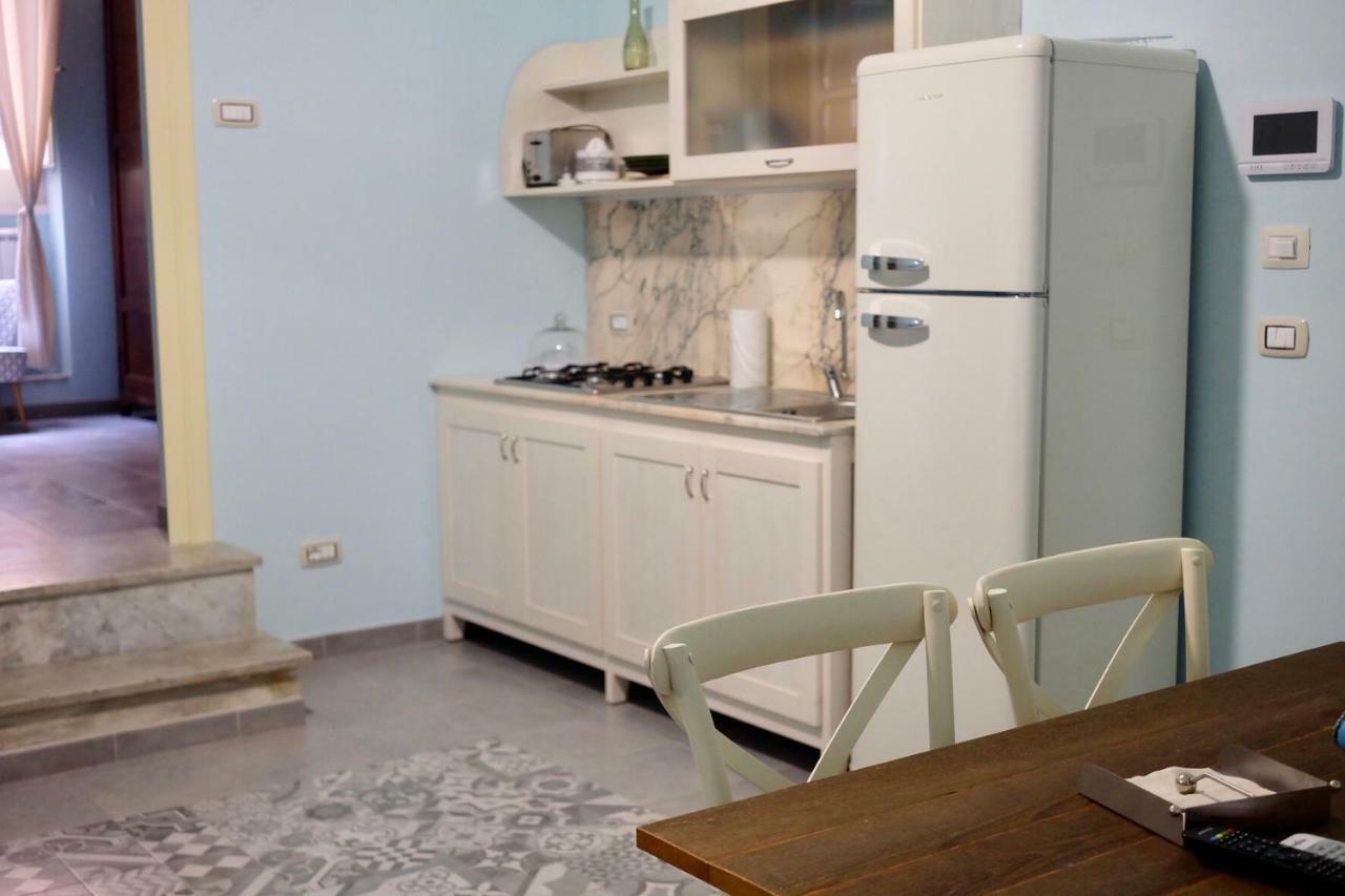 4 Balconi Liberty Apartments Lecce Dış mekan fotoğraf