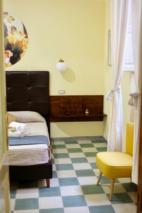 4 Balconi Liberty Apartments Lecce Dış mekan fotoğraf