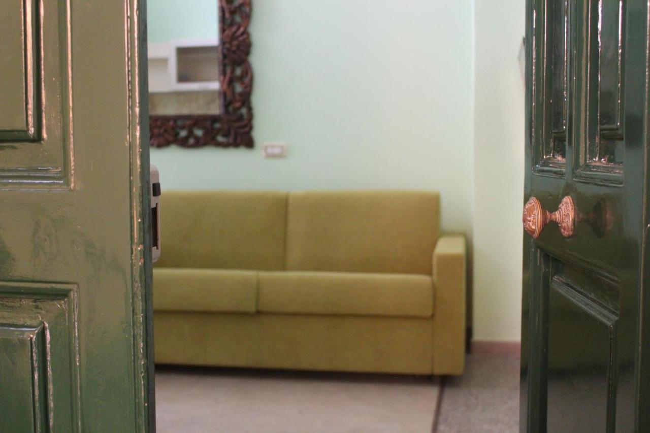 4 Balconi Liberty Apartments Lecce Dış mekan fotoğraf
